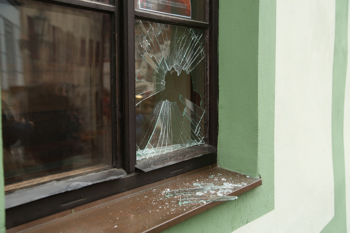 A2B Glass are able to board up broken windows while they are being repaired in Amersham.